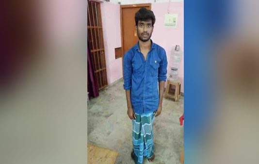 தந்தையை ஈட்டியால் குத்தி கொலை செய்து நடகமாடிய மகன் : விசாரணையில் வெளியான திடுக்கிடும் தகவல்!!