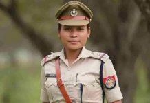 வருங்கால கணவர் மீது மோசடி புகார்… ஆதாரங்களை திரட்டி அதிரடியாக கைது செய்த பெண் காவலர் : குவியும் பாராட்டு!!
