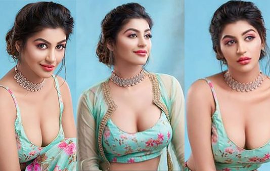 ஓ.. இது ட்ரெஸ்ஸா.. ஒரு நிமிஷம் கர்ஷீஃப்ன்னு நெனசிட்டோம்.. குட்டையான உடையில் பளிச்சென காட்டிய யாஷிகா!!