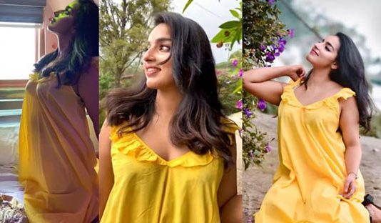 கவர்ச்சியின் உச்சம்… மாளவிகா மேனனை பார்த்து ஷாக் ஆன ரசிகர்கள்!!