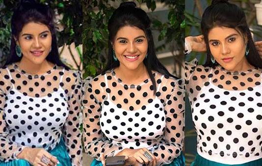 நடுவுல பொண்ணி நதியவே திறந்து விடலாம் போல.. நிவிஷாவின் லேட்டஸ்ட் ஹாட் வீடியோ!!