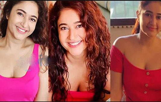 உடம்பை நெட்டி முறித்து.. இளசுகளின் இதயத்தை முறித்த பூனம் பாஜ்வா!!