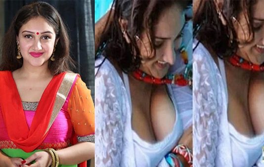 ஸ்ரீதேவி விஜயகுமாரின் லேட்டஸ்ட் புகைப்படங்களை பார்த்து சொக்கிப்போன இளசுகள்!!