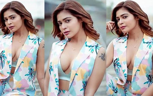 என்னங்க நடுக்காட்டுல குளிக்க ஆரம்பிச்சுட்டீங்க .. தர்ஷா குப்தாவின் செம சூடான புகைப்படங்கள்!!