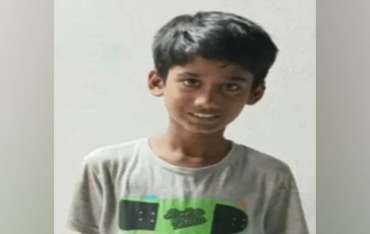 விபரீதமான விளையாட்டால் சிறுவன் உயிரிழப்பு : சோகத்தில் முடிந்த சம்பவம்!!