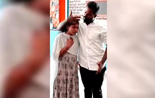 காதல் திருமணம் செய்த அண்ணன் மகள்… தலை தீபாவளி கொண்டாடிய போது சித்தப்பா செய்த விபரீத செயல்!!