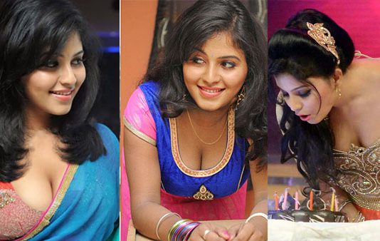 சைடு போஸில் பக்கவா காட்டி ரசிகர்களை திணறடித்த அஞ்சலி ஹாட் கிளிக்ஸ்!!