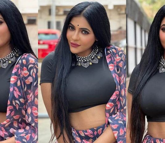 கொழுக் மொழுக் உடம்பை காட்டி சூடேத்தும் ரேஷ்மா ஹாட் போட்டோஸ்!!