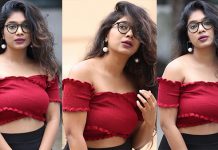 முன்னழகை எடுப்பா காட்டி செம கிக் ஏத்தும் VJ பார்வதி ஹாட் போட்டோஸ்!!