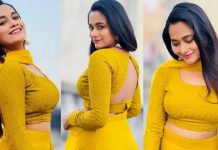 பொசுக்குன்னு இப்படி இறங்கிட்டிங்களே.. முன்னழகை நெருக்கமா களோசப்பில் காட்டி திணறடித்த முல்லை!!