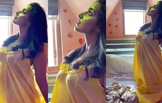 ப்பா முடியலடா சாமீ… மாளவிகா மேனனின் ஹாட் போட்டோஸ்!!