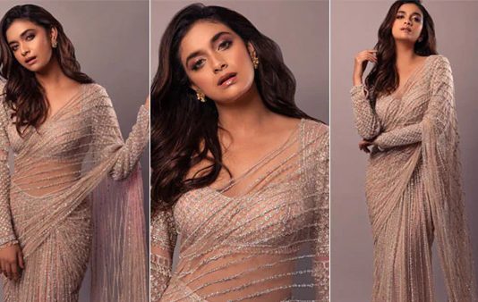 சைனிங் உடம்ப காட்டி கிக்கு ஏத்தும் கீர்த்தி சுரேஷின் தாறுமாறான புகைப்படங்கள்!!