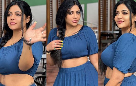 பிதுங்கும் முன்னழகை எடுப்பாக காட்டி இளசுகளை இம்சை பண்ணும் ரேஷ்மாவின் லேட்டஸ்ட் கிளிக்ஸ்!!