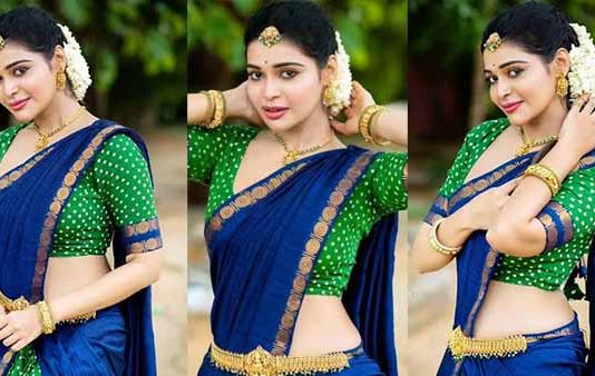 கட்டழகை காட்டி நச்சுனு போஸ் கொடுத்த தர்ஷா குப்தாவின் லேட்டஸ்ட் கிளிக்ஸ்!!