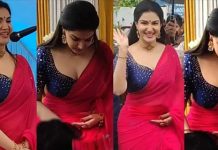 உடலோடு ஒட்டிய டைட்டான உடையில் கும்முனு போஸ் கொடுத்து மூச்சு முட்ட வைத்த ஹனிரோஸ்!!
