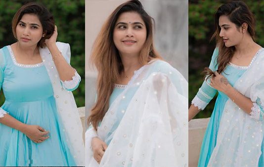 கும்முனு ஹாட் போஸ் கொடுத்த மைனா நந்தினியின் லேட்டஸ்ட் போட்டோஸ்!!