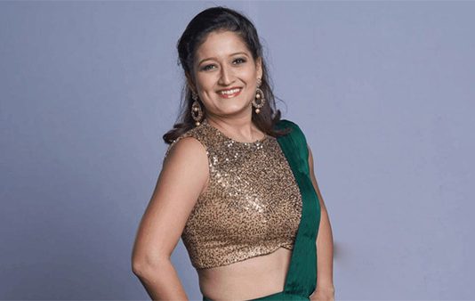 ஹோட்டல் ரூமில் கதறிய லைலா.. பாலாவின் காலில் விழுந்த பரிதாபம்!!