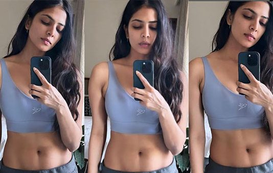 மாடர்ன் உடையில் மாளவிகா மோகனன் வெளியிட்ட புகைப்படங்கள்.. வர்ணிக்கும் இளசுகள்!!