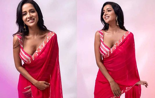 படுக்கையறையில் மார்க்கமான போஸ் கொடுத்து இளசுகளை சூடேற்றிய ரைசா!!